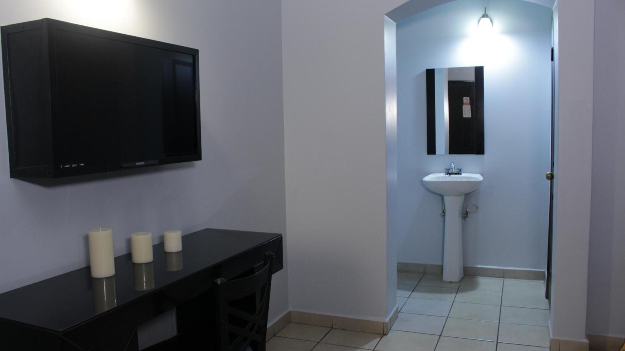 מקסיקלי Motel Las Fuentes מראה חיצוני תמונה