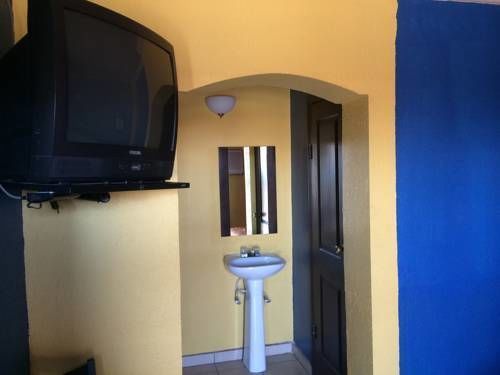 מקסיקלי Motel Las Fuentes מראה חיצוני תמונה